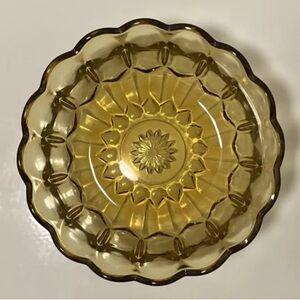 Vintage Anchor Hocking Fairfield Amber Glass Scalloped Edge Floral Serving Bowl